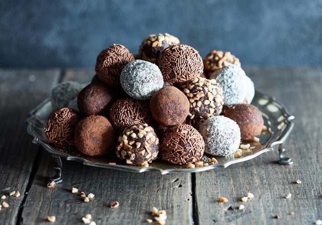Get festive this Christmas with our delicious vegan chocolate truffles 🥰 - HerbaChoices