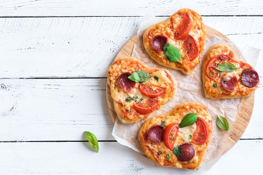 Healthy Pizza Recipe 🍕 - HerbaChoices
