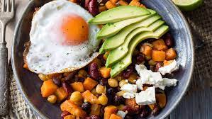 Sweet Potato Breakfast Bowls with Spinach and Avocado - HerbaChoices
